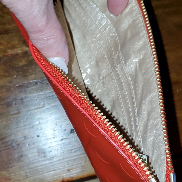 Kate Spade wristlet - Picture 4 of 6